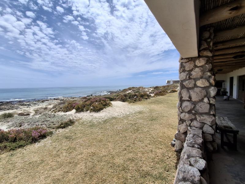 7 Bedroom Property for Sale in Duyker Eiland Western Cape